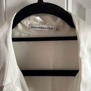 Abercrombie & Fitch Off-White Collared Button Shirt